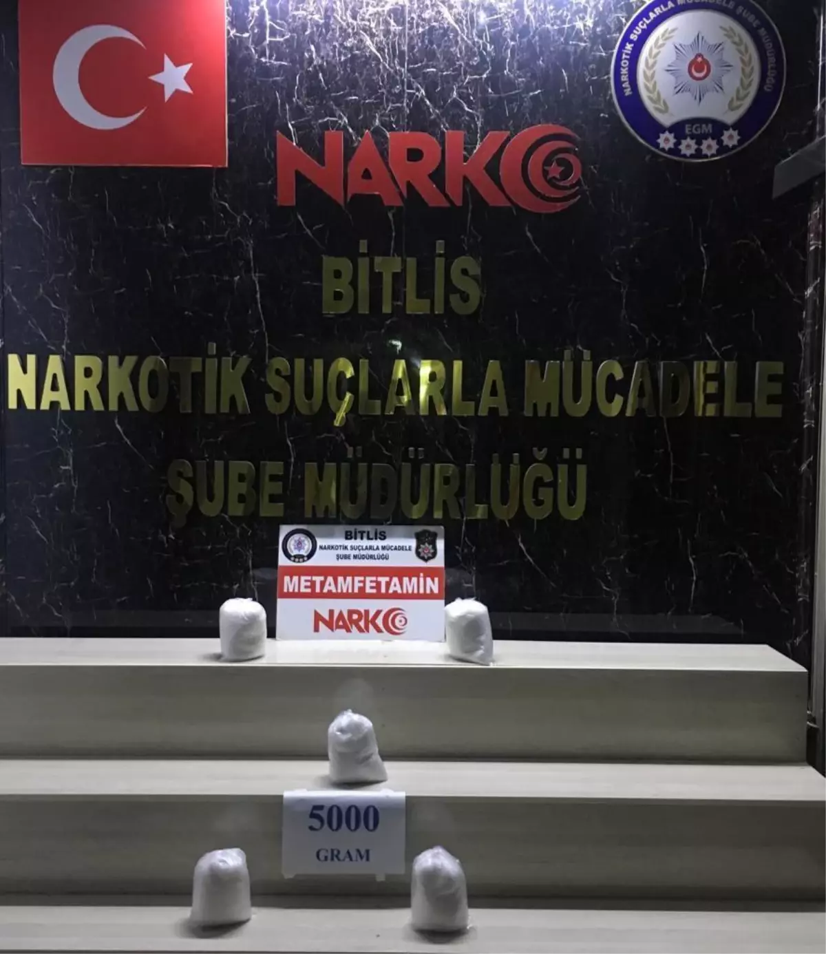 Bitlis'te 5 kilogram sentetik uyuşturucu ele geçirildi
