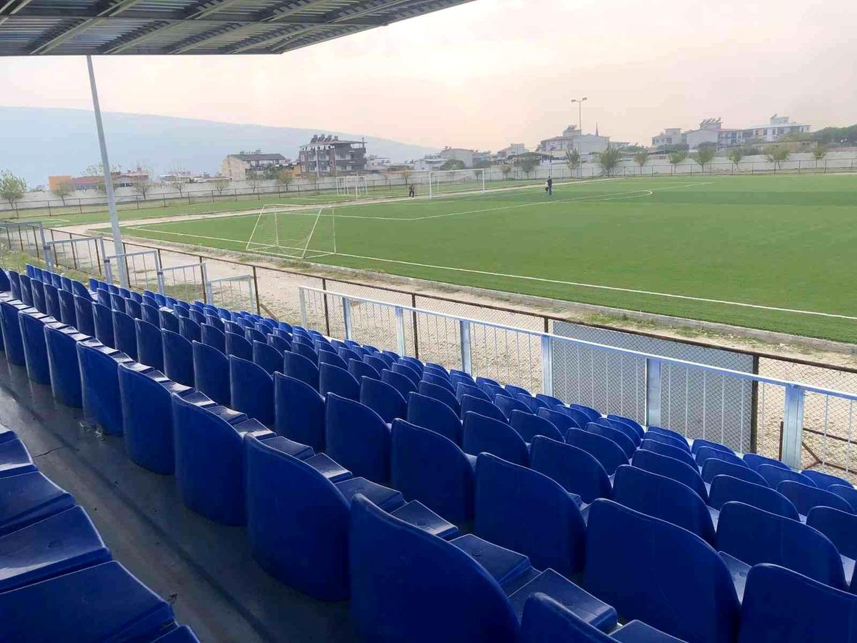 Buharkent\'te, 250 kişilik tribün inşaatı tamamlandı