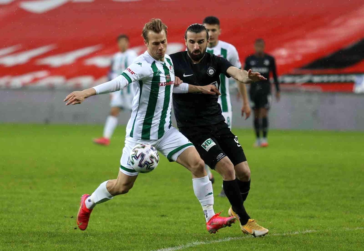 Bursaspor Kulübü, İsmail Çokçalış\'la ilgili flaş karar verdi