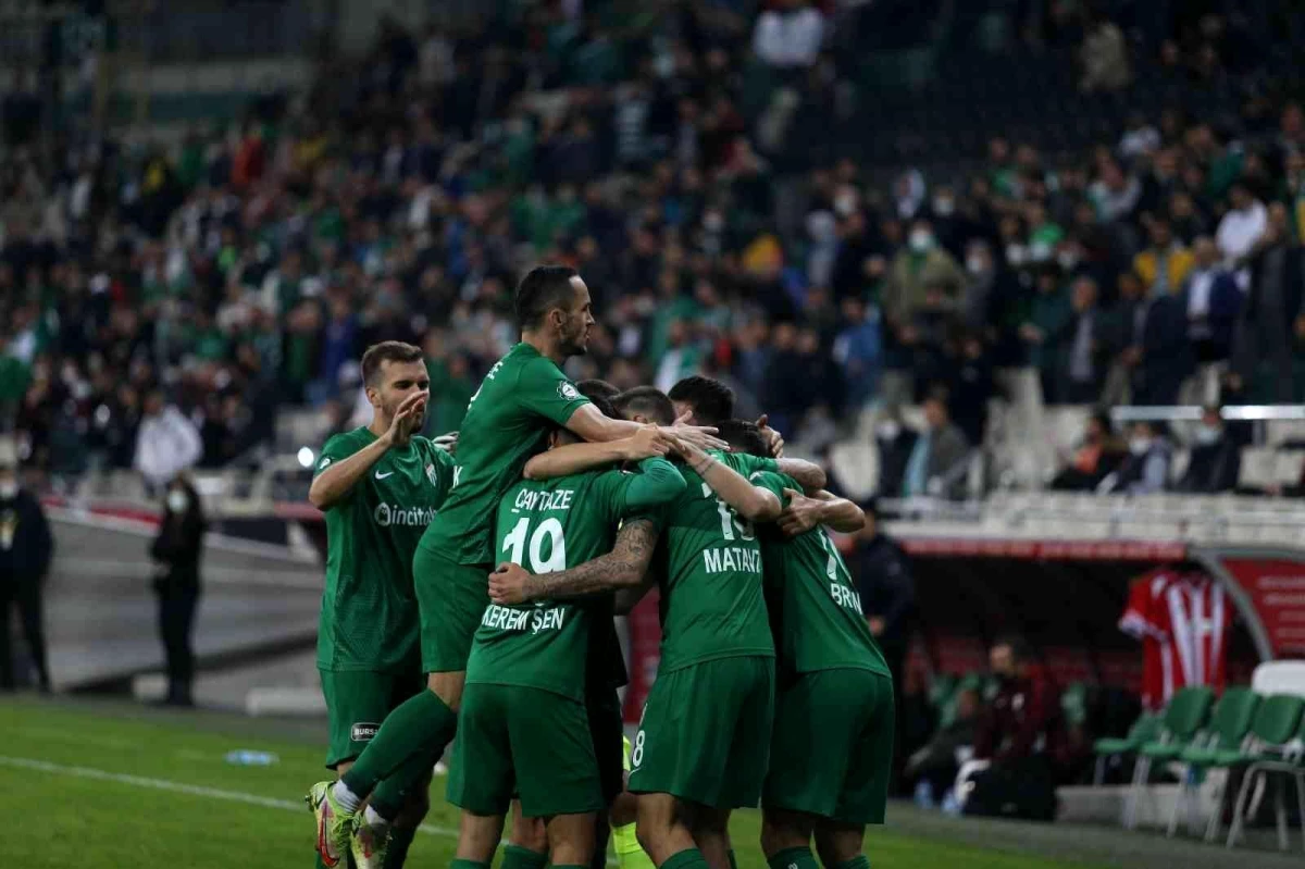 Bursaspor sahasında İstanbulspor\'u konuk edecek