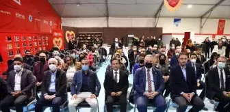 Dr. İsmet Uçma, Tuzla Kitap Fuarı'nda anıldı