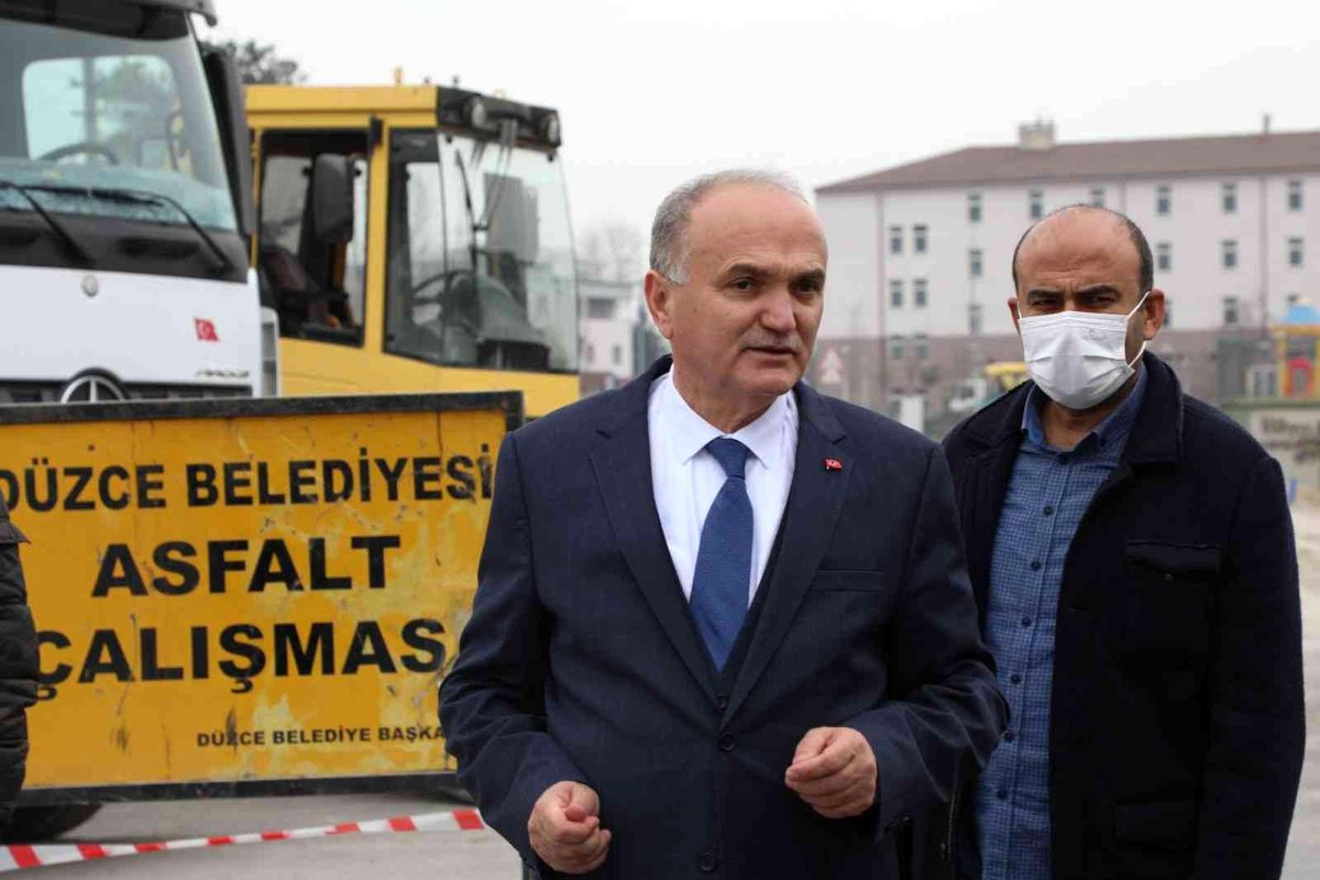 Düzce\'de yol çalışmaları sürüyor