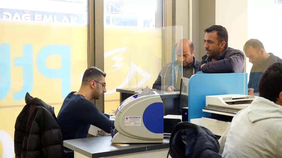 Erciş\'te ikinci PTT şubesi açıldı