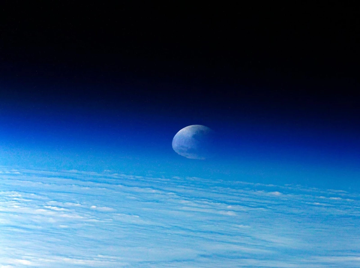 ISS\'de görevli kozmonot, son 6 asrın en uzun Ay tutulmasını fotoğrafladı