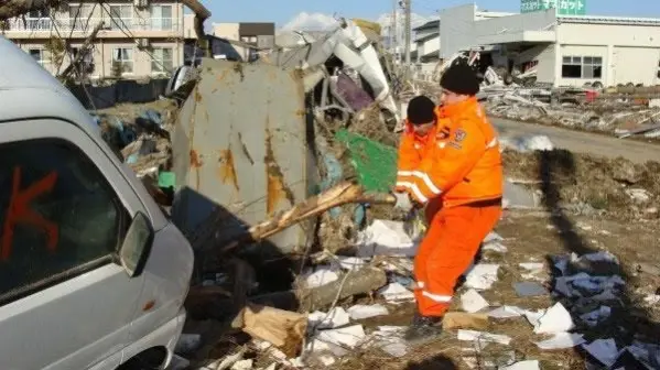 Japonya'dan, depremde yardımlarına koşan AFAD ekibine anlamlı takdirname