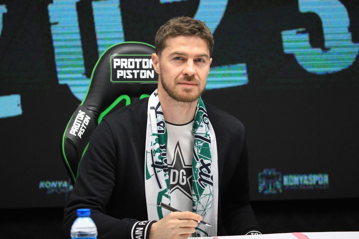 Konyaspor, 2 oyuncusuyla sözleşme yeniledi