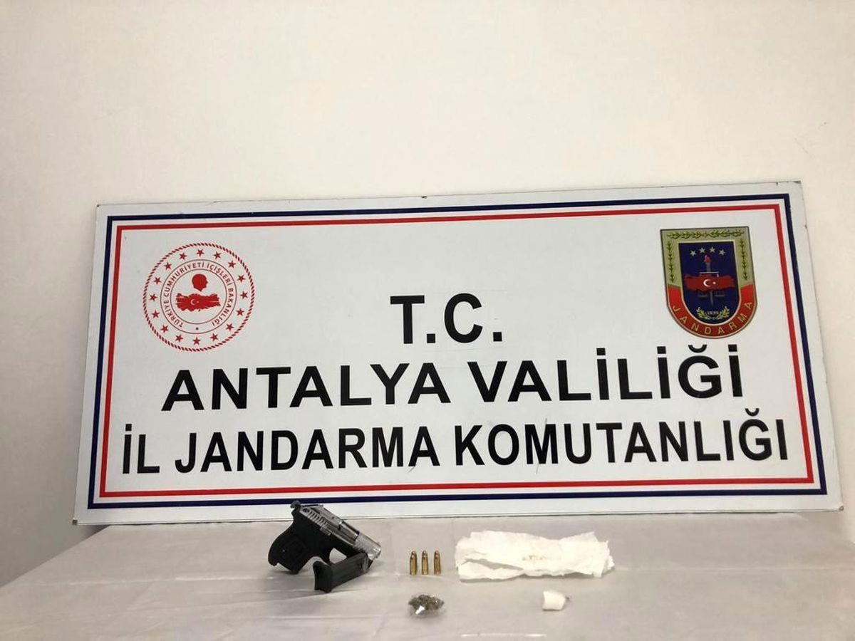 Son dakika haberi... Manavgat\'ta uyuşturucu operasyonu