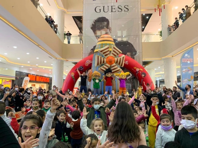 Mardin'in en büyük alışveriş merkezinden çocuklar için ara tatil etkinliği
