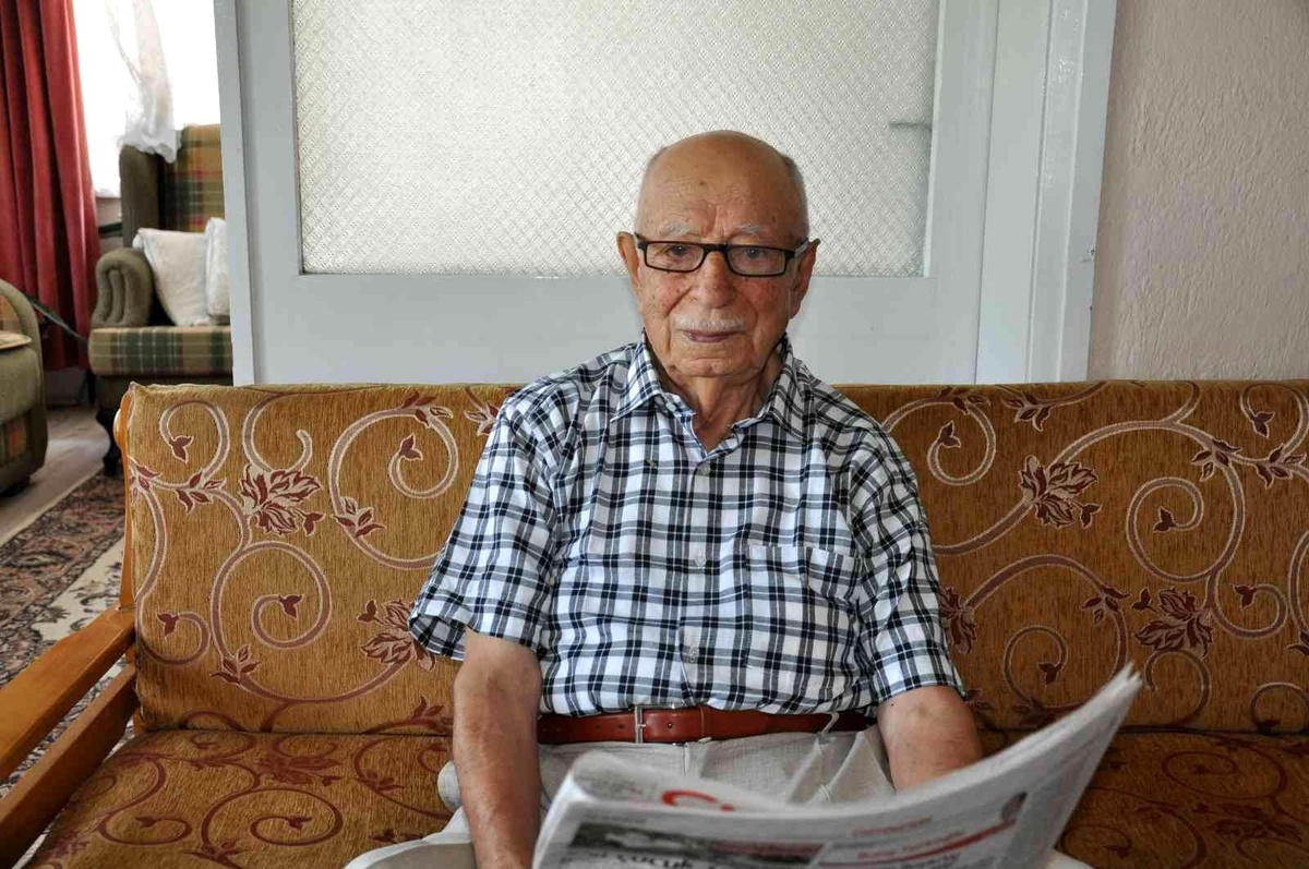 Simavlı duayen gazeteci 102 yaşında vefat etti