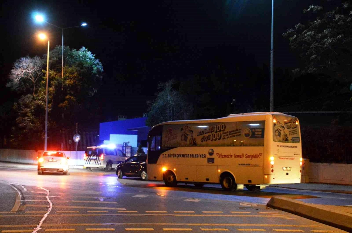 Şırnak\'ta şehit olan Astsubay Üstçavuş Cihat Geçit\'in naaşı İstanbul\'a getirildi