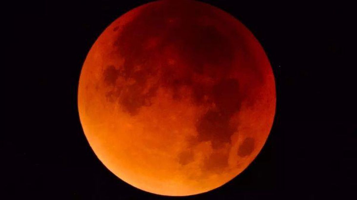 Son altı yüzyılın en uzun ay tutulması bugün