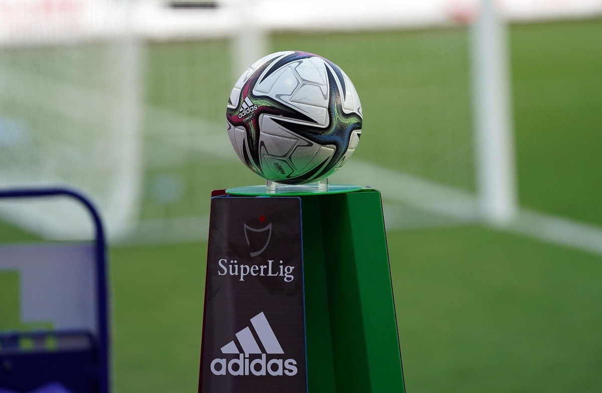 Spor Toto Süper Lig\'de 13. hafta heyecanı