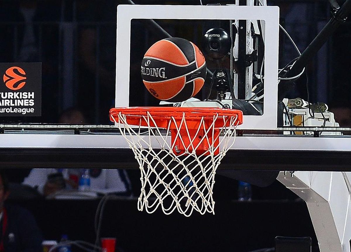 THY Euroleague: Anadolu Efes: 98 - Monaco: 77