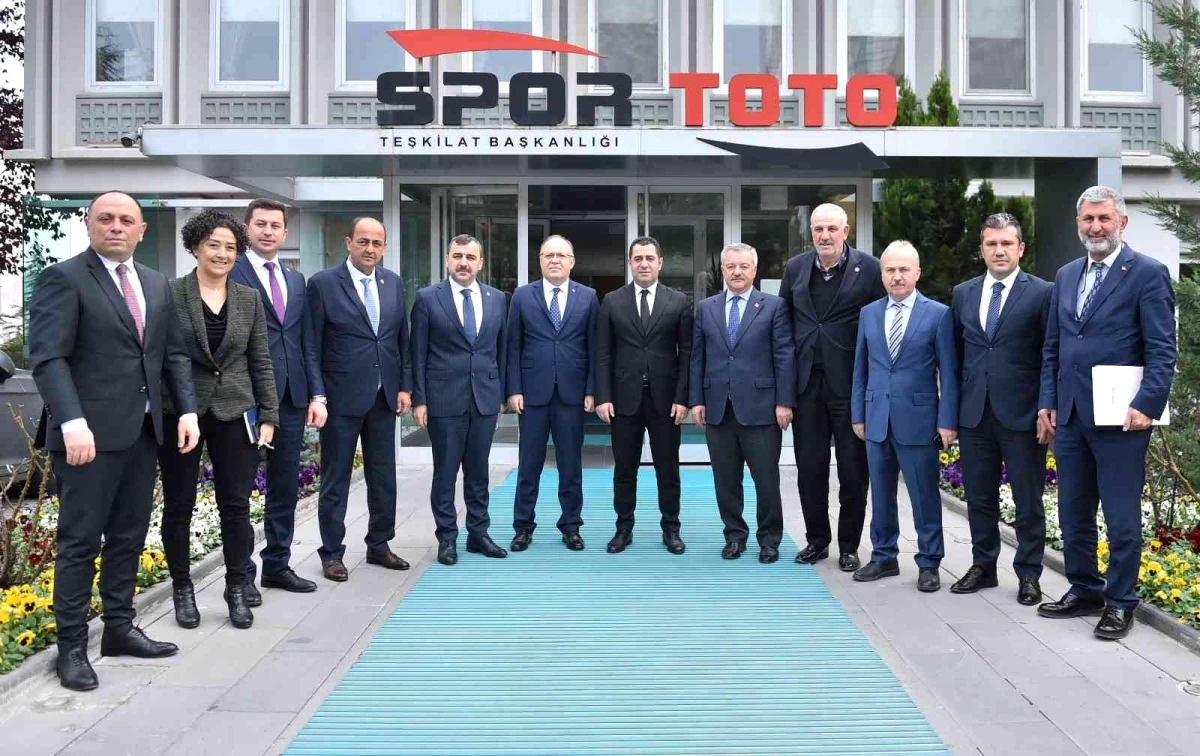 Zonguldak\'ın spor yatırımları için imzalar atıldı