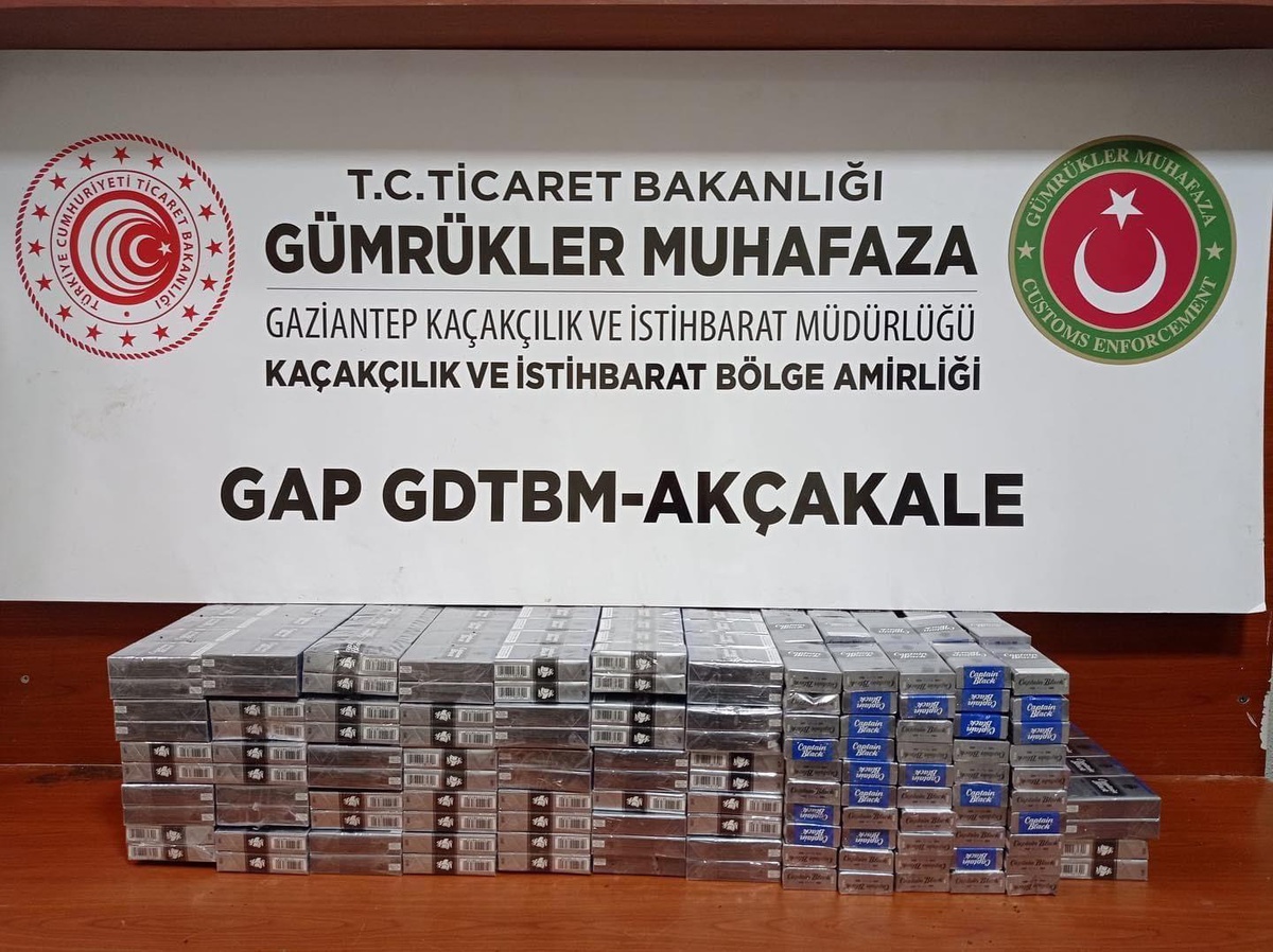 Akçakale Gümrük Kapısı\'nda kaçak sigara ele geçirildi