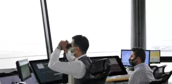 İstanbul Havalimanı'nda hava trafik kontrolörlerinin yoğun mesaisi