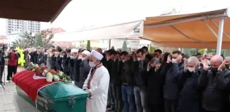 Küçük Müslüme son yolculuğuna uğurlandı