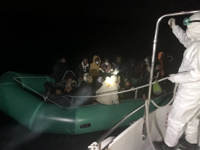 Ölüme sürüklenen göçmenleri Sahil Güvenlik kurtardı