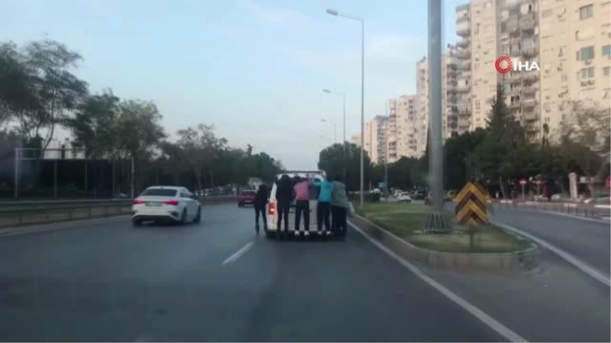 Patenci çocuklar polisi görünce hayatlarının şokunu yaşadı