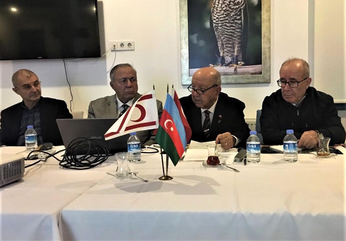 Anadolu Aydınlar Ocağı\'ndan \'Karabağ Zaferi\' ve \'Kıbrıs Türk Cumhuriyetinin 38. yılı\' kutlama töreni