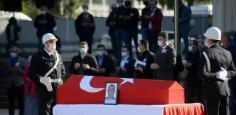 Son dakika: 'Dur' ihtarına uymayan ehliyetsiz ve alkollü sürücünün çarptığı polis şehit oldu (2)