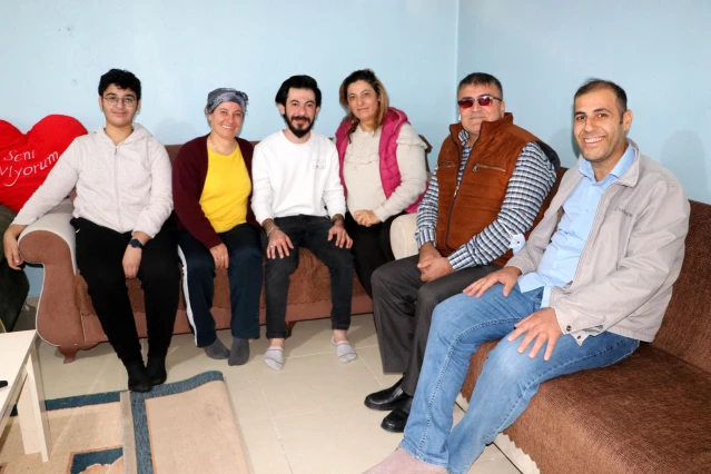 Libya'da kurtarılan 7 Türk vatandaşından Hidayet Yaprak'ın Hatay'daki ailesinde sevinç hakim
