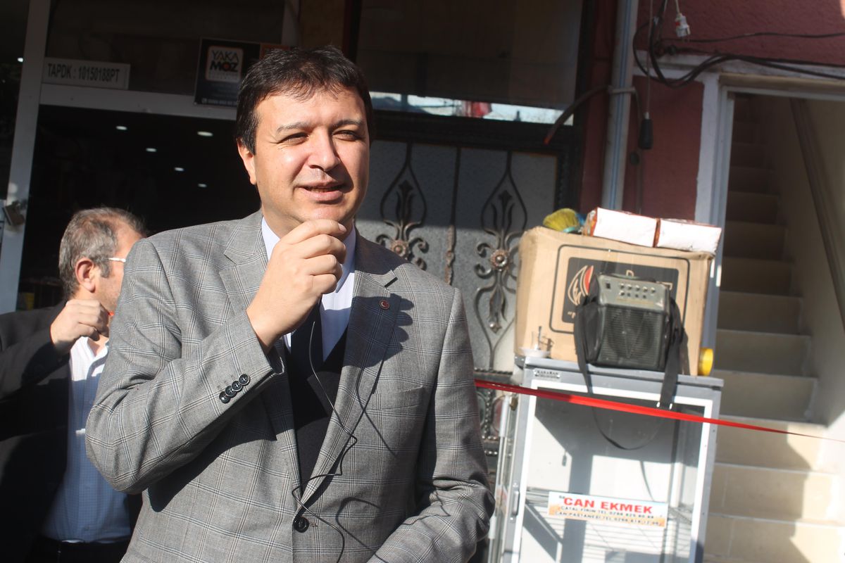 Saadet Partisi Genel Başkan Yardımcısı Arıkan, Balıkesir\'de ilçe kongresine katıldı Açıklaması