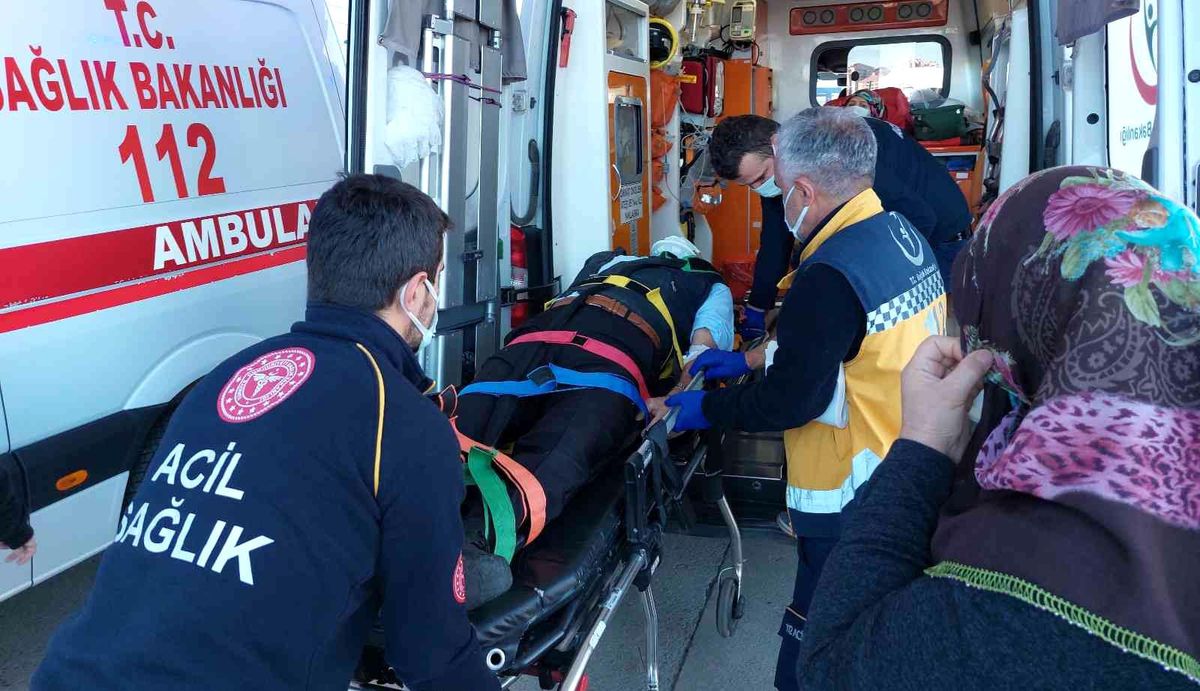 Samsun\'da trafik kazası: 2 yaralı
