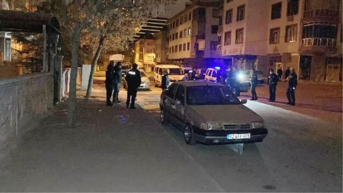 Silahlı ve bıçaklı kavga; 2 yaralı