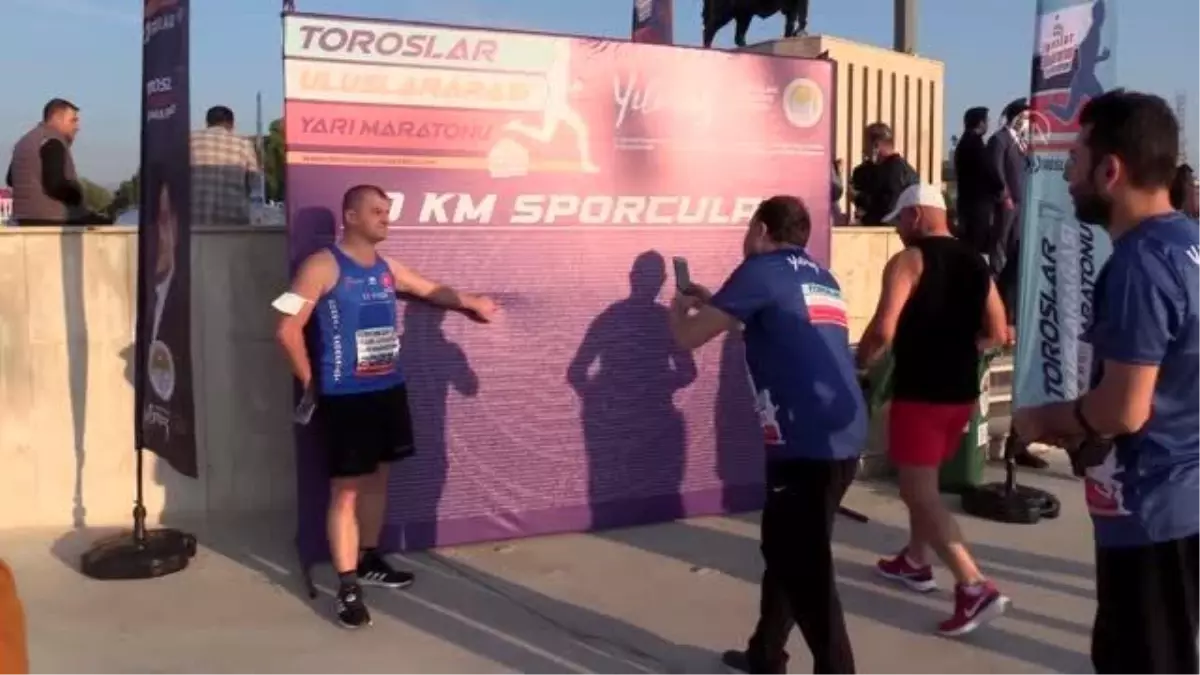 Toroslar Uluslararası Yarı Maratonu başladı