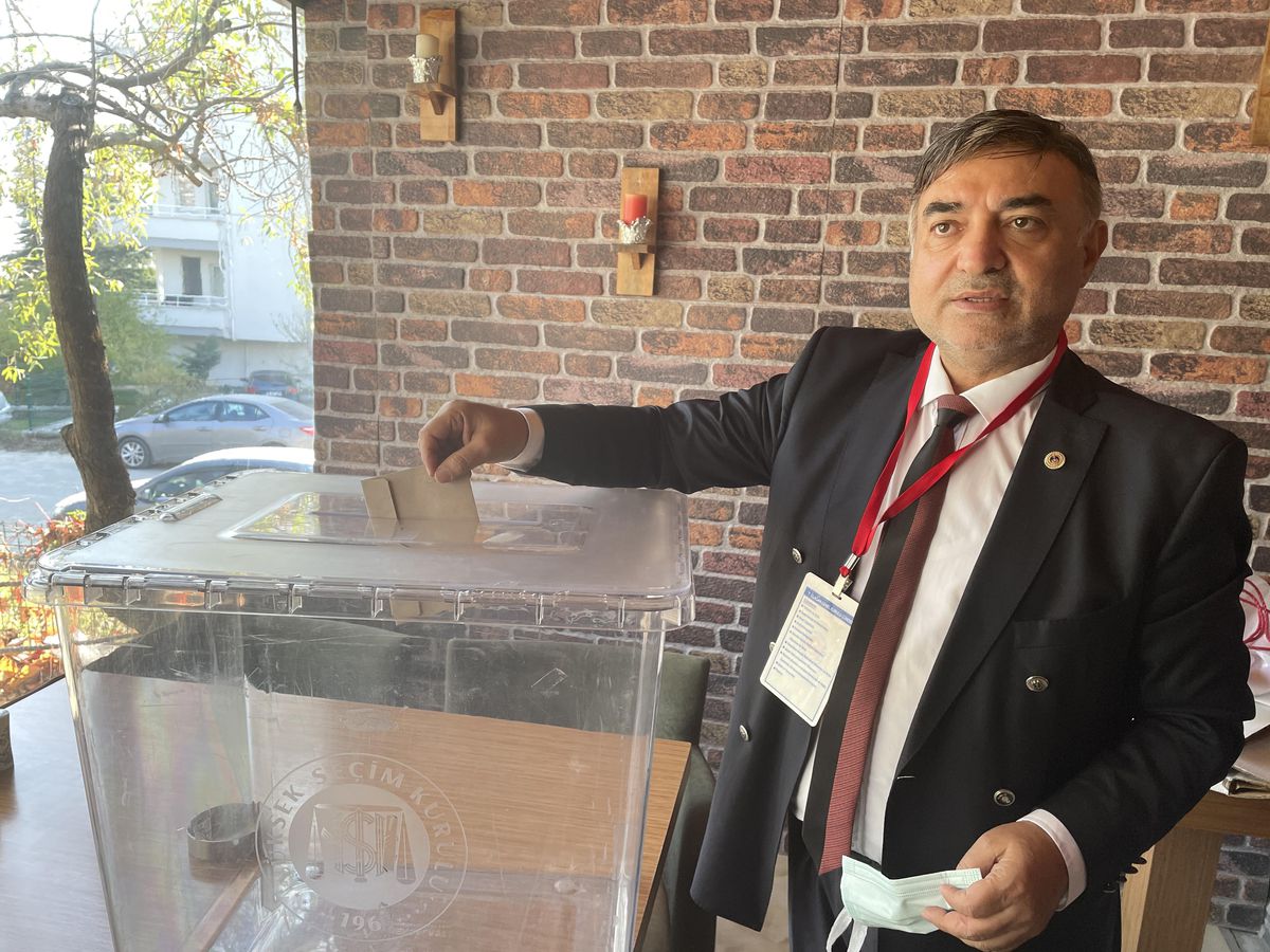 Türk Sağlık-Sen Edirne Şubesi Başkanı Alim Kanpolat güven tazeledi