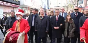 Ümit Özdağ: Sığınmacılar bir yıl içinde vatanlarına geri dönecek