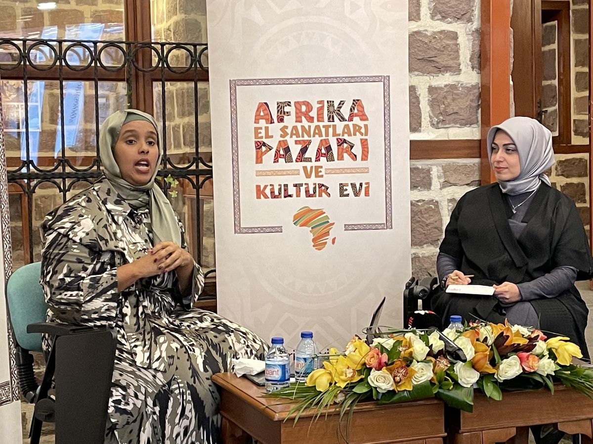 Afrika Evi\'nde "Afrikalı Kadınların Siyasetteki Rolü: Somali Örneği" söyleşisi