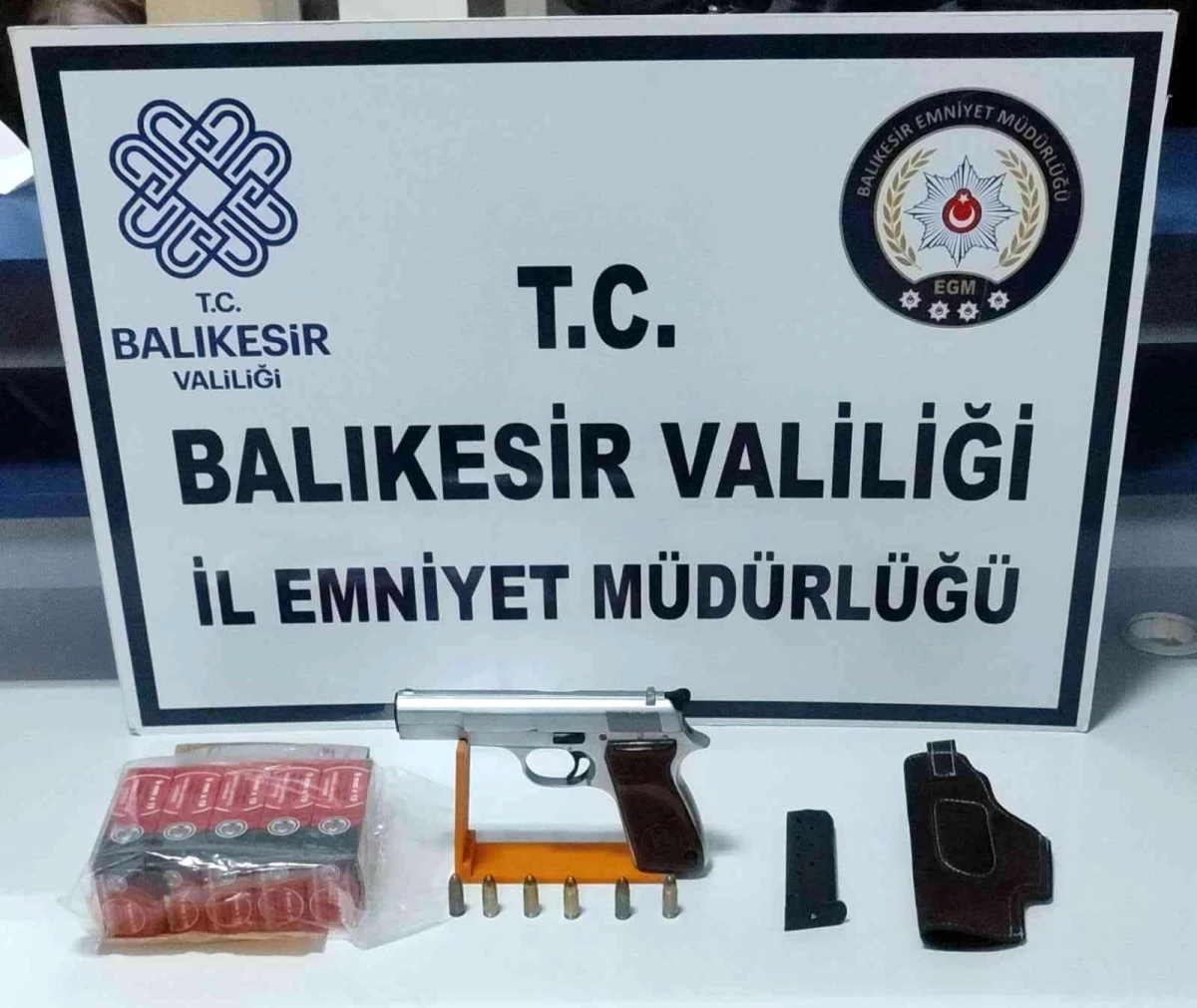 Son dakika haber: Balıkesir\'de polisten 113 şahsa gözaltı