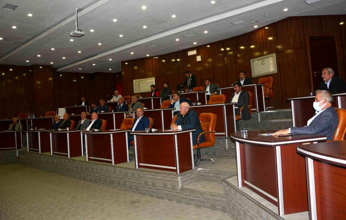 Bitlis İl Özel İdaresinin 2022 bütçesi kabul edildi