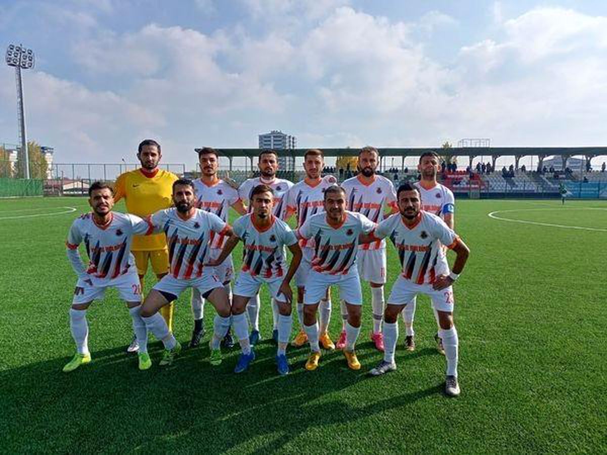 Elazığ takımları BAL\'da kazandı