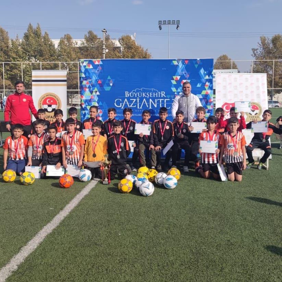 Gaziantep\'te "U12 Cup Minikler Futbol Şenliği" düzenlendi