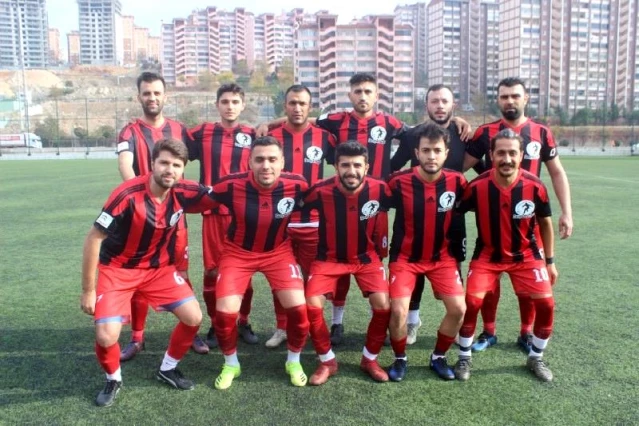 HY Grup Yavuzelispor deplasmanda oynadığı Sanayi Esnafspor'u 1-0 yendi