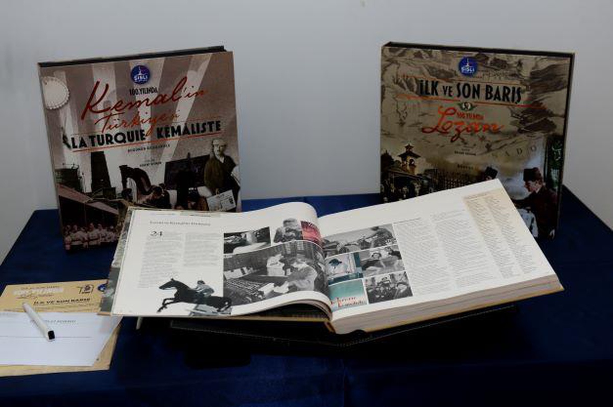 "İlk ve Son Barış 100. Yılında Lozan" sergisi büyük ilgi