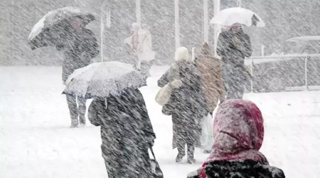 Meteoroloji uyardı! İstanbul, Ankara ve İzmir'de sağanak, Van, Muş ve Bitlis çevresinde kar yağışı etkili olacak