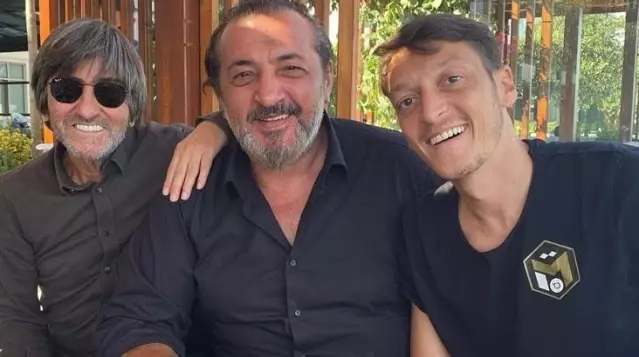 Ne Katar ne de Arap takımı! Rıdvan Dilmen, Mesut Özil'i isteyen dünya devini açıkladı