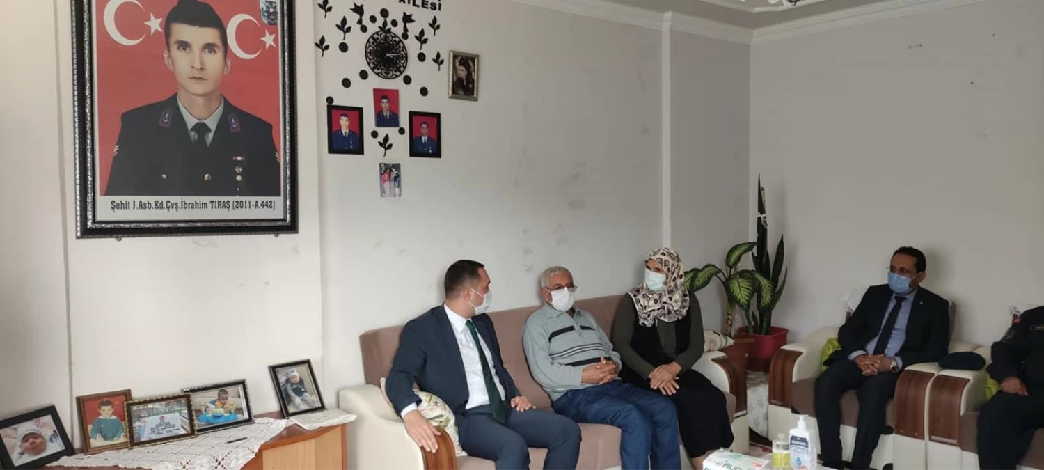 Son dakika! Nurdağı Kaymakamı Korkmaz, şehit aileleri ve gazileri ziyaret etti