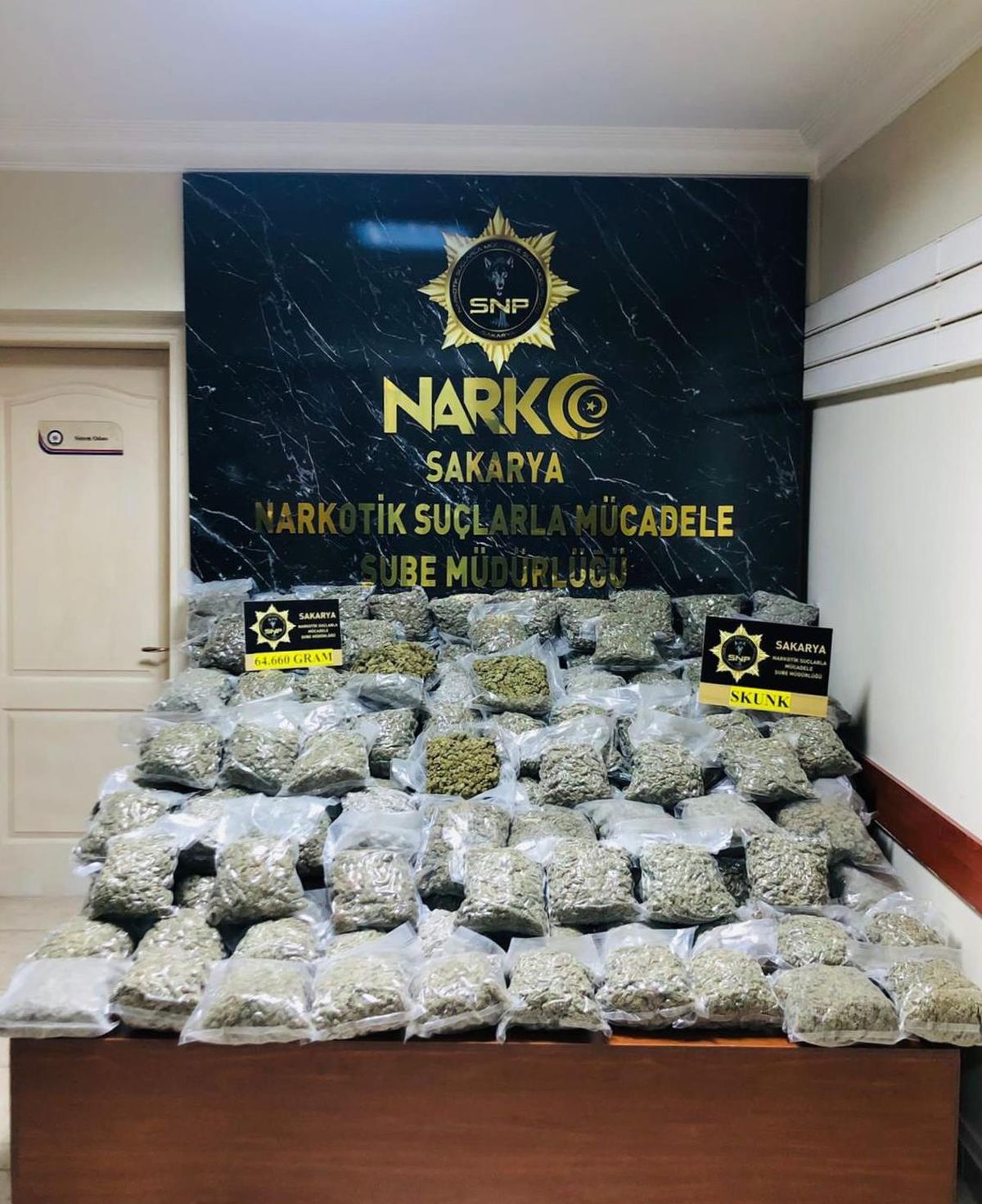 Sakarya\'da 64 kilo 660 gram skunk ele geçirildi