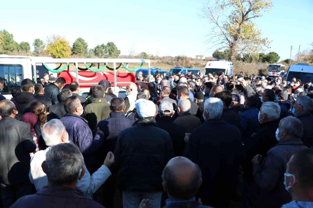 Şehit Polis Yusuf Ceylan'ın evinin önünde helallik alındı