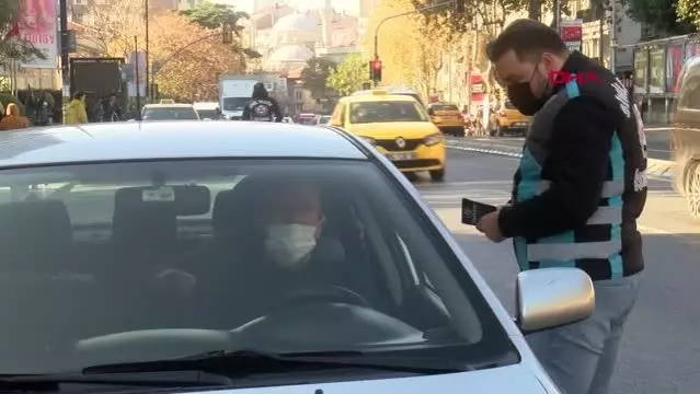 Şişli'deki denetimde korsan taksici yakalandı