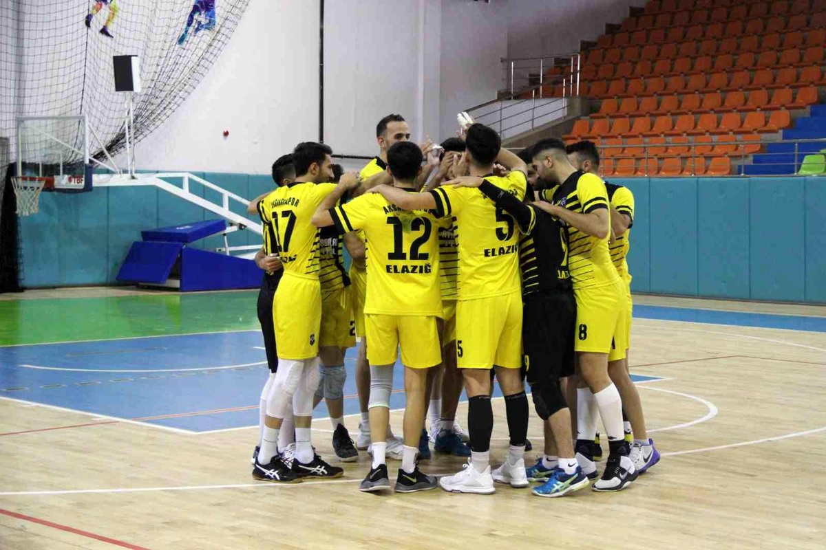 TVF 2. Lig: Yeni Solhanspor: 0 Aksaray Gençlik: 3