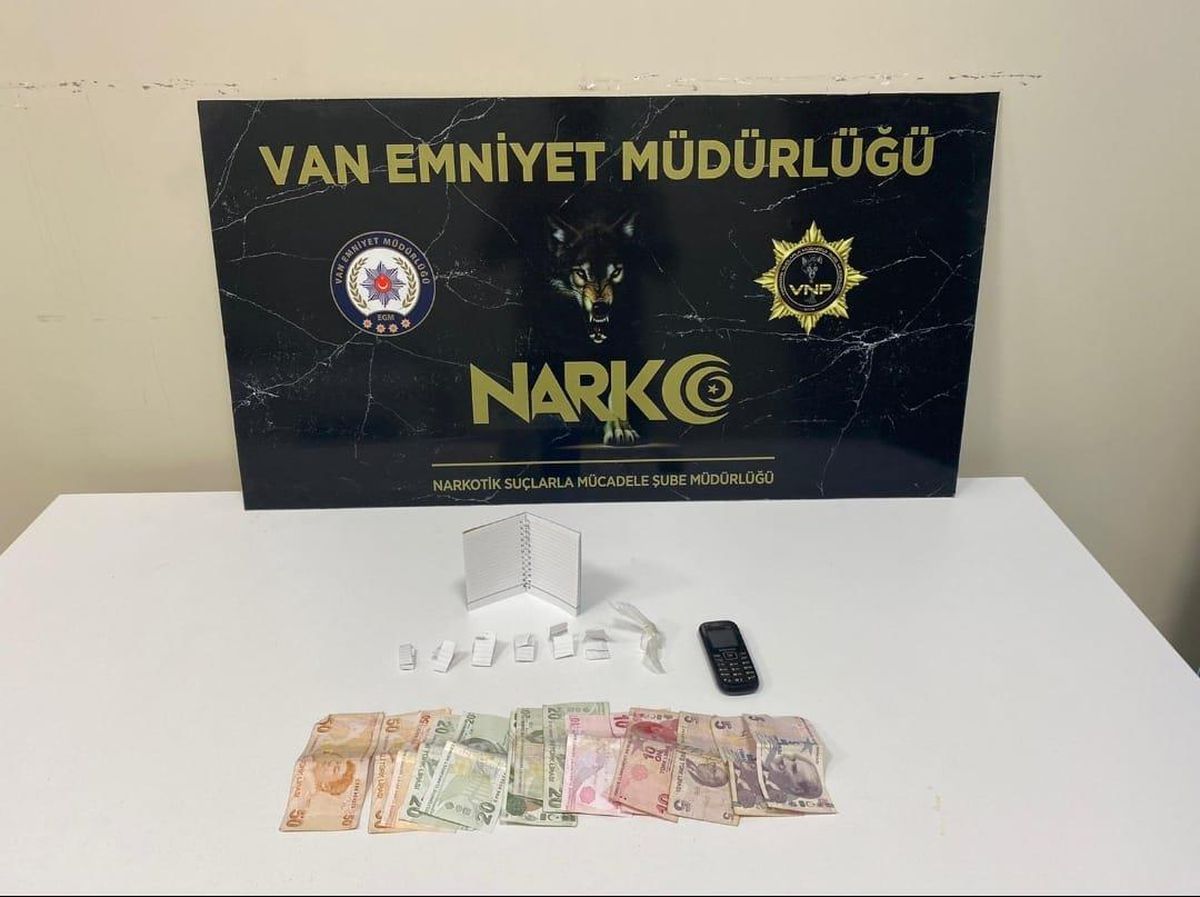 Van\'da 5 kilo 546 gram uyuşturucu ele geçirildi
