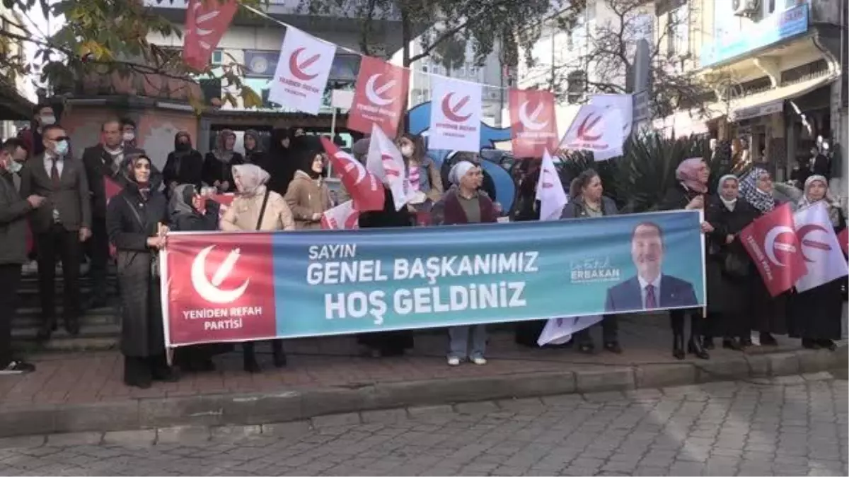 Yeniden Refah Partisi Genel Başkanı Erbakan