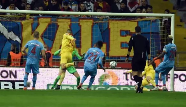 Yukatel Kayserispor - Göztepe: 1-1