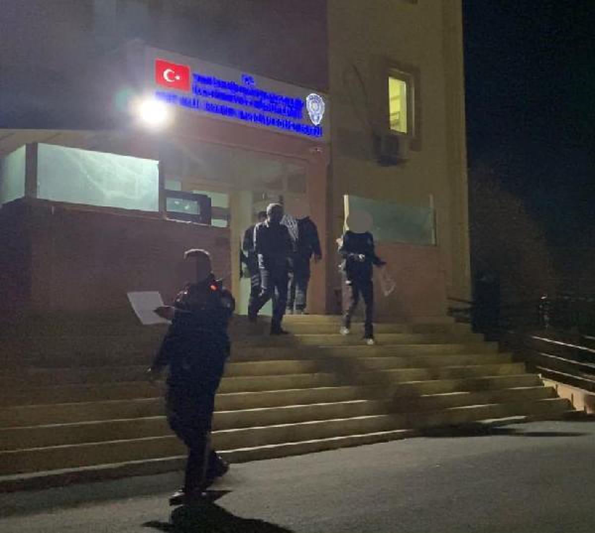 19 yıldır aranan hükümlü, kardeşinin kimliğiyle yakalandı